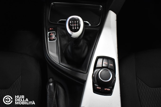 BMW 320d xDrive Touring Business Advantage